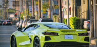 C8 Corvette Z51 and the Mustang Shelby GT500 are both impressive muscle cars