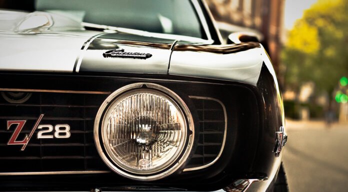 The Camaro sports coupe”Z28″ with a V8 given full throttle Z28