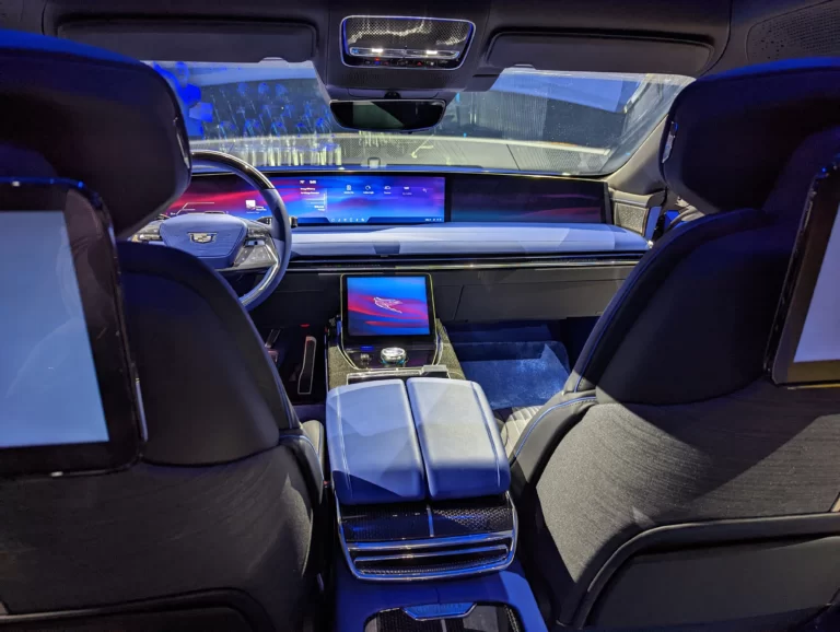 How to lock Tesla with a key card