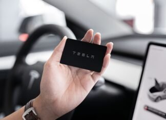 Tesla key card is not working Tesla key card