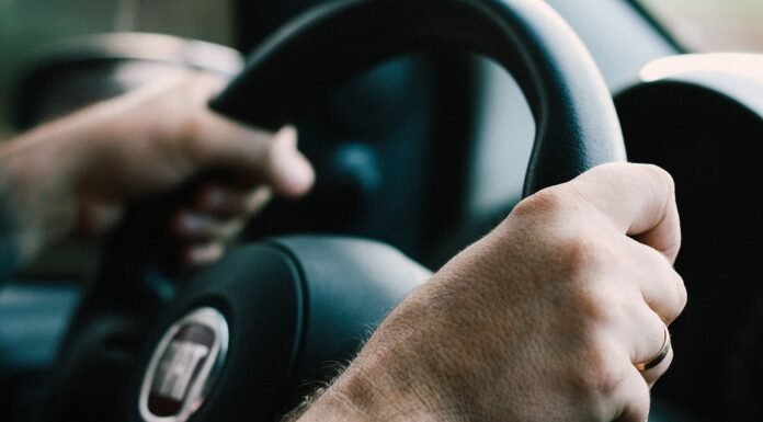 Tips For Beginner Drivers – The Ultimate Guide For First-Time Drivers in 2022 Tips For Beginner Drivers