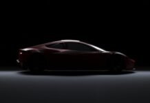 Tesla Roadster – Living with the Original Roadster