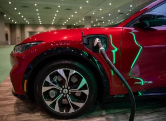 Mustang Mach-E 2021 review – an EV that you actually want! Mustang Mach-E