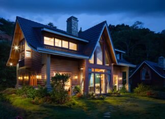 Can your Tesla Power Your House? power your house