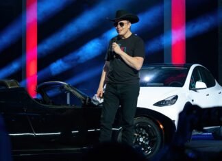 US Auto Dealers and Electric Cars: Navigating the New Market Landscape for Optimal Success in 2030 US Auto Dealers and Electric Cars