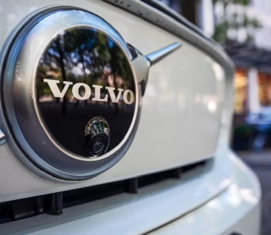 Volvo Is the latest automaker to Agree to Adopt Tesla’s Charge Port