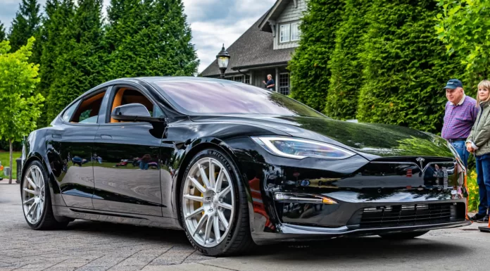 Tesla Model S Plaid Track Package – Unleashing Track Performance tesla model s plaid track package