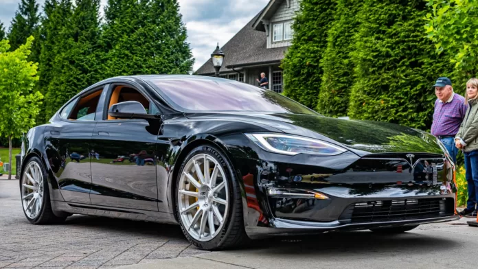 tesla model s plaid track package