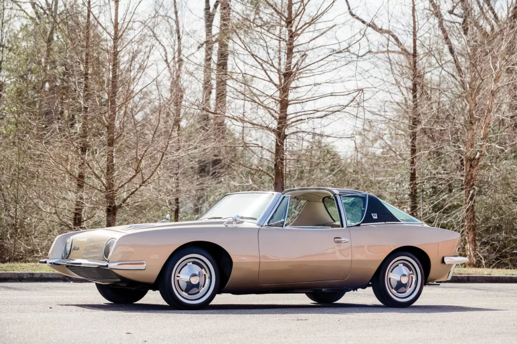 1963 Studebaker Avanti R2 auction