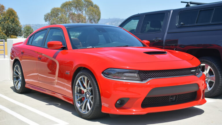 2018 Dodge Charger SRT 392: A Closer Look at Specs