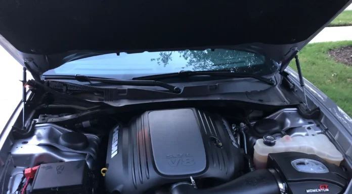 How to Change the Air Filter in Your Dodge Ram 1500 air filter in your Dodge Ram 1500